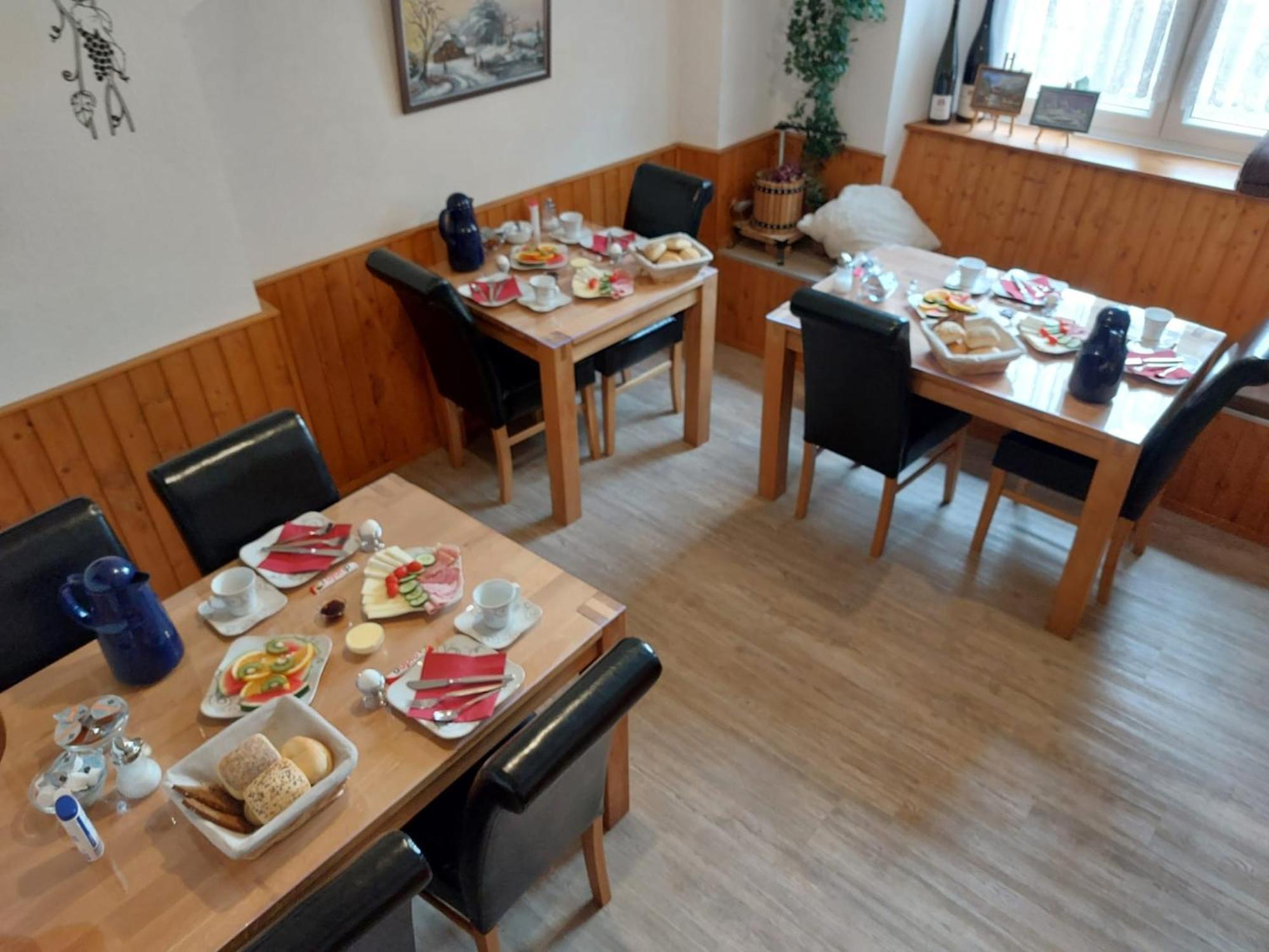 Gaestehaus Kretschmann Zeltingen-Rachtig Buitenkant foto
